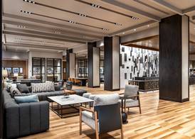Sheraton Gateway Hotel in Toronto International Airport 5