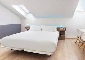 B&B HOTELS Donostia San Sebastián Aeropuerto 4
