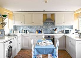 Saratoga Cottage 4