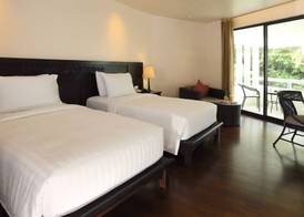 Le Meridien Phuket Beach Resort 5