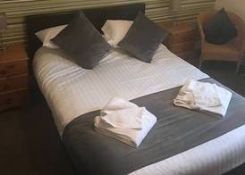 Crown Hotel 5