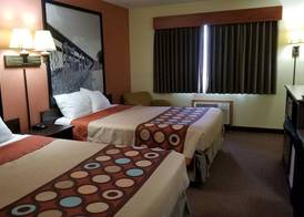 Super 8 by Wyndham Ottumwa 4