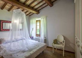 Marche Villa Close Culture 5