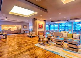 Hilo Hawaiian Hotel, Trademark Collection by Wyndham 2