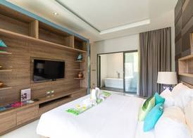 Phuket Moonlit Bay Seaview Resort & Spa 3