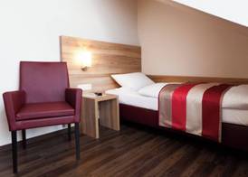 Adolphs Hotel 4