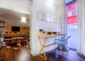 Premium Design Central Suite 4