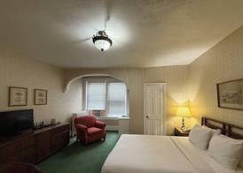 Windsor Inn Hotel 5