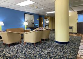 Super 8 by Wyndham Port Clinton 4