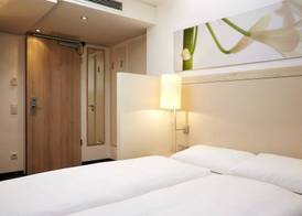 H+ Hotel München 5