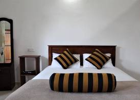 Amado Homestay Ella 4