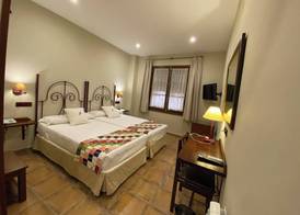 Hospedium Hotel Retiro del Maestre 5