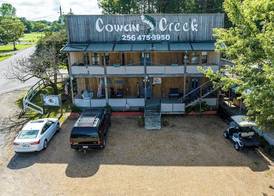 Cowan Creek Lodges 2