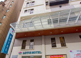 Lotus Hotel Masjid India 5