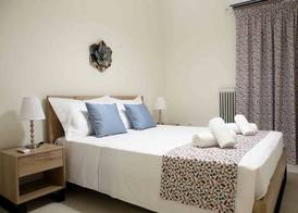 Best House Anakreontos 2