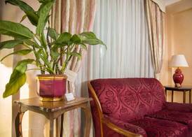Hotel Arco Di Travertino 3