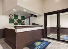 Days Inn by Wyndham Hillsboro 2