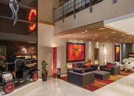 Poco Inn and Suites Hotel & Conference Centre 5