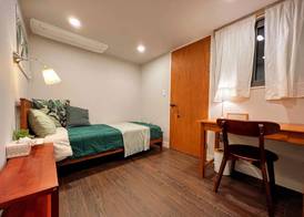 HHZib, homestay on a hill in the heart of Seoul - 'BEST SEOUL STAY 2024-26' by Seoul 4
