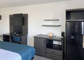Studio 6 Suites Delano, CA 4