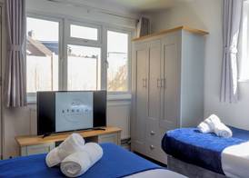 Cozy Garden Studio in St Albans 5