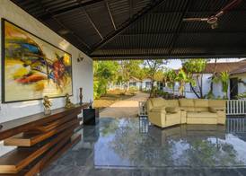 White Wood Resort By Stone Wood Hotels 4