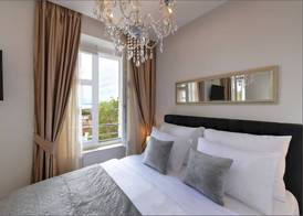 Via Porto Rooms 5