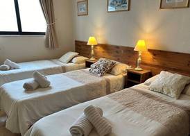 Green Grove Guest House 2