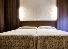 Hotel Esteba 5