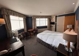 Hotel Manor - Datchet 5