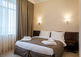 Royal Plus Hotel 3