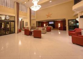 Ramada by Wyndham Houston Intercontinental Airport East 5