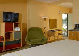 Orbit In - 21 and Over - A Town & Desert Boutique Hotel 4