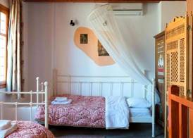 Elounda Almond Tree Villa Private Pool, Sea Views & Birds in a Relaxing Authentic Cretan Escape 4