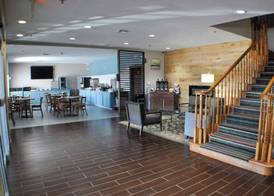 Country Inn & Suites by Radisson, Topeka West, KS 5
