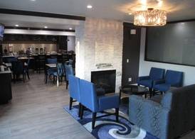 Best Western Plus Diamond Valley Inn 3