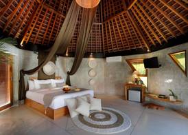 The Sender Pool Suites 4