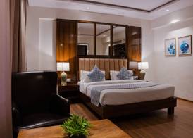 OAKTREE HOTEL 4