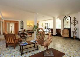 Hotel Torre Dei Borboni 4