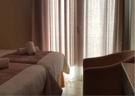 Castella Beach 5