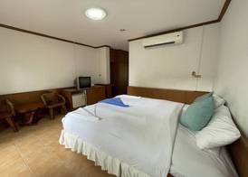 Sea Breeze Bungalow 3