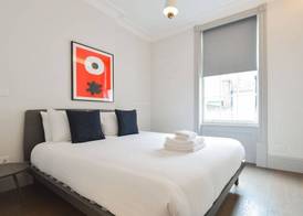 Soho Deluxe 1 Bedroom Apartment 2