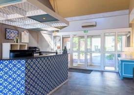 Comfort Hotel Orleans Saran 3