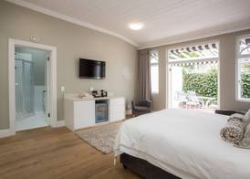 Summerwood Guest House 4
