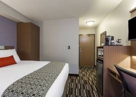 Microtel Inn & Suites by Wyndham Fort Saint John 5