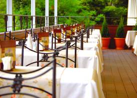 Yantra Grand Hotel 5