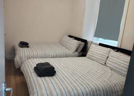 Central Edinburgh Flat Sleep 6, Minutes From old Town 2