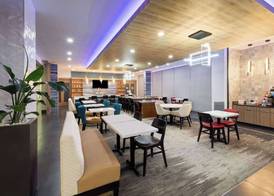 La Quinta Inn & Suites by Wyndham El Paso East Loop-375 5