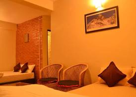 Pradhan House - Home Stay with Garden 4