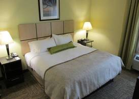 Candlewood Suites GREENVILLE by IHG 3